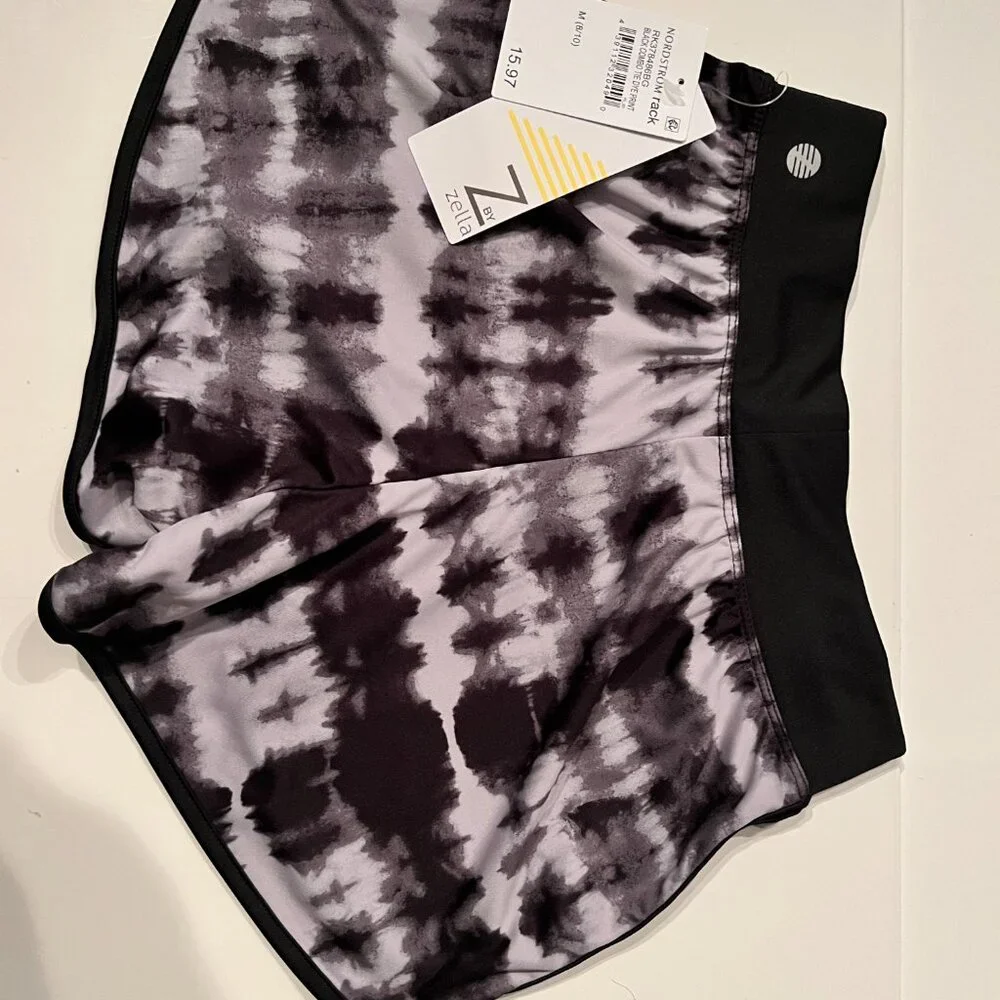 Z by Zella Activewear Tie‎ Dye Print Shorts - NWT - Size M (8/10)
